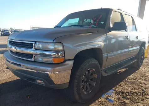 2002 Chevrolet Suburban 1500 Lt из США, поврежденный, VIN 1GNFK16Z32J208975